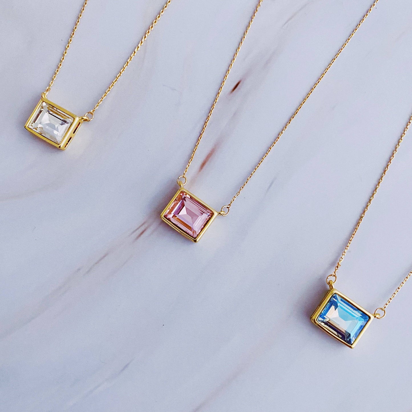Sweet Square Pendant Necklace: Diamond Clean