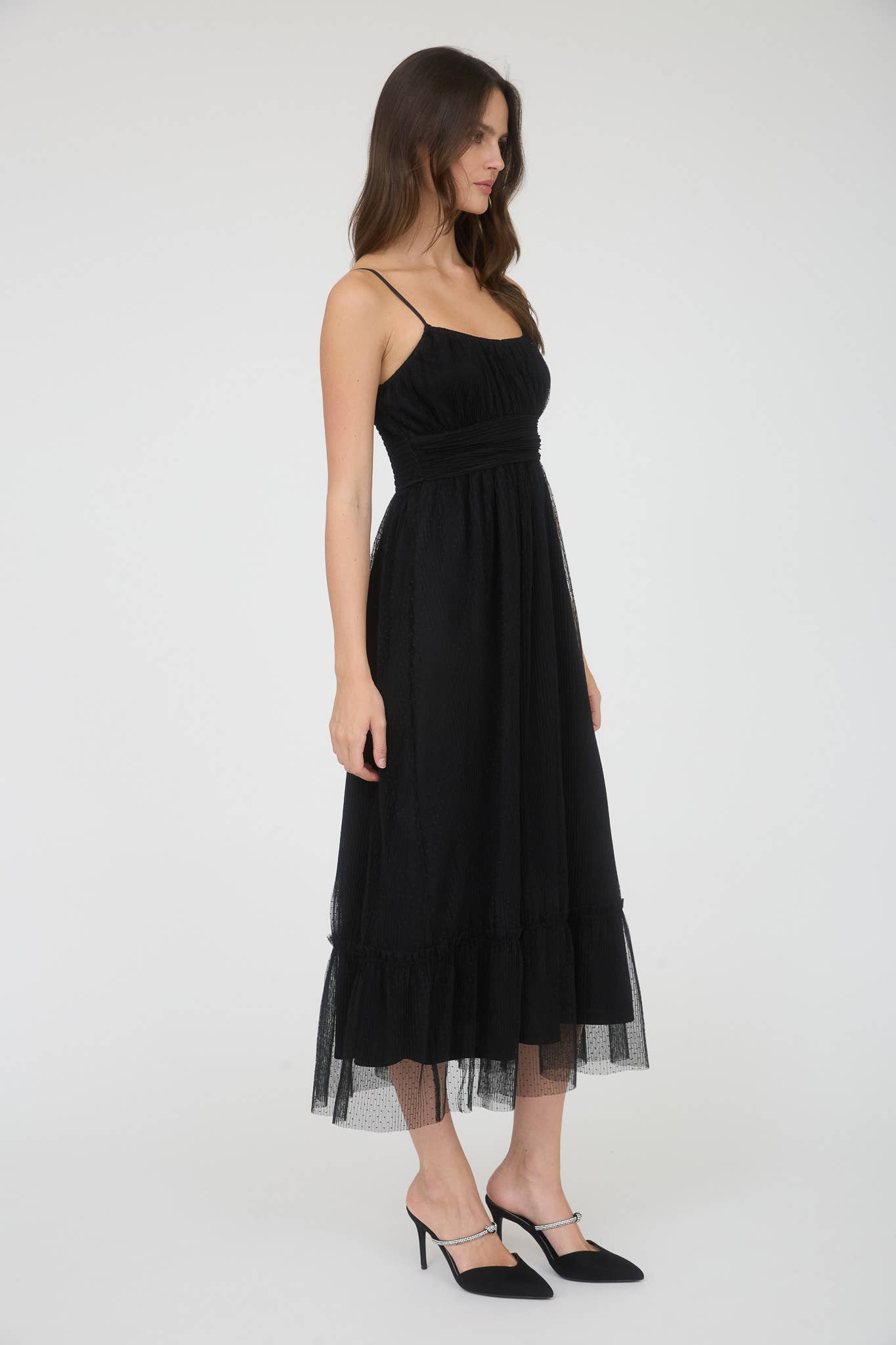 POLKA DOT TULLE SPAGHETTI STRAP MIDI DRESS: BURGUNDY