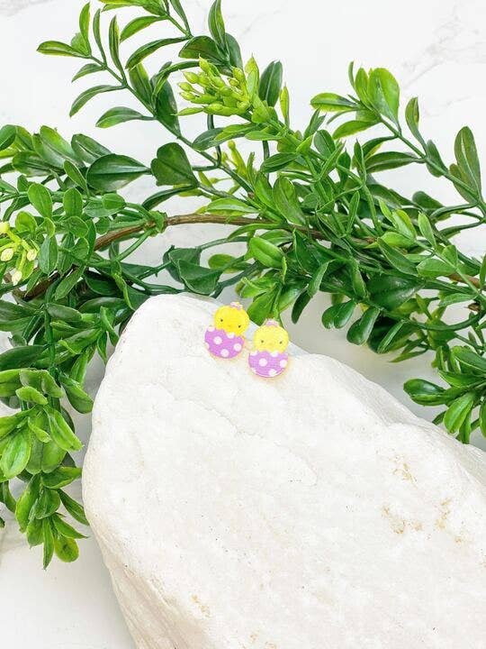 Acrylic Easter Chick Stud Earrings: Purple