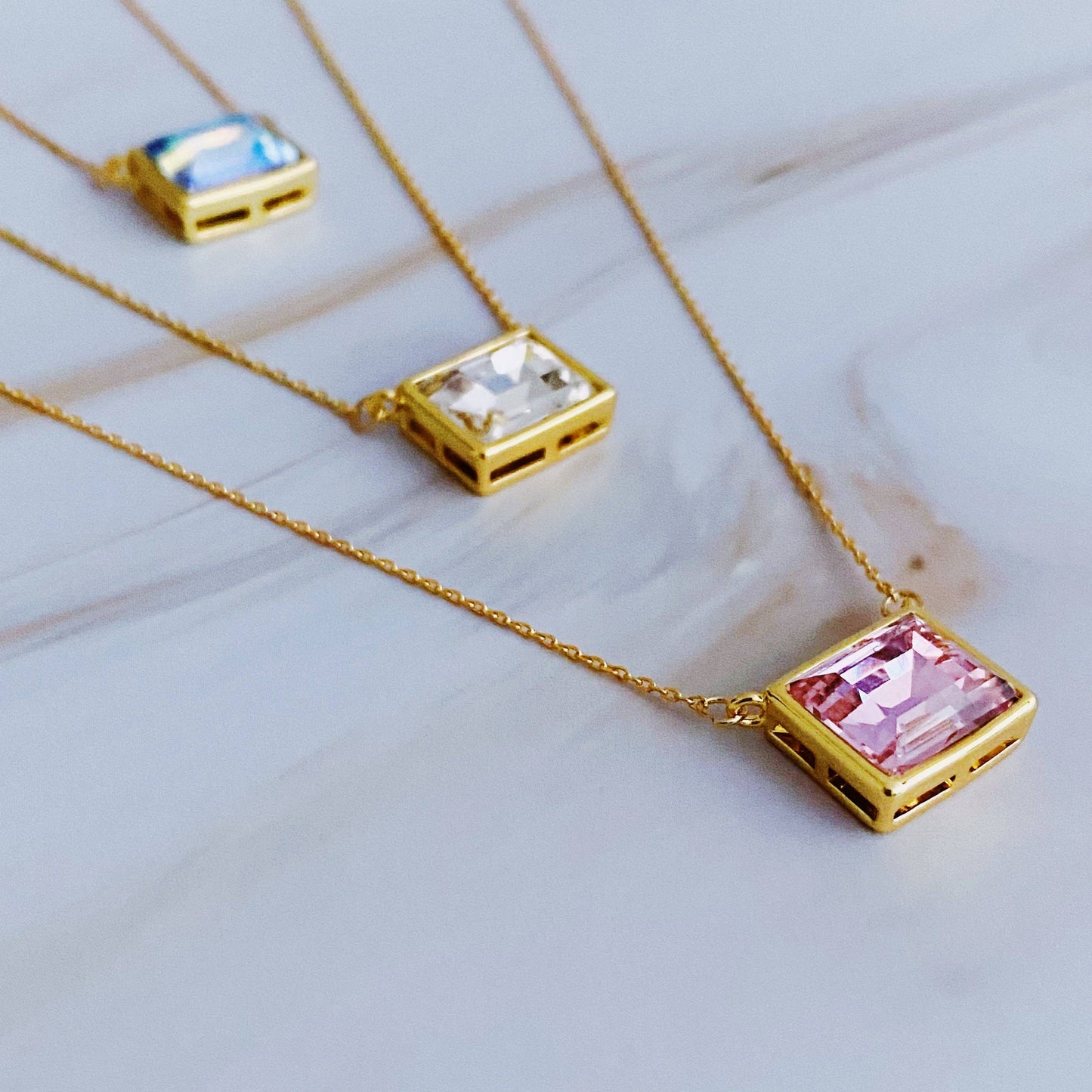 Sweet Square Pendant Necklace: Diamond Clean