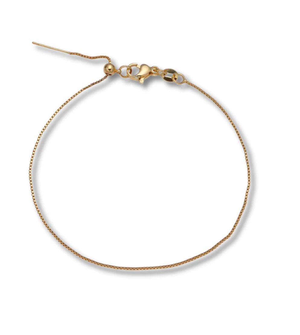 Initial Bar Chain Necklace
