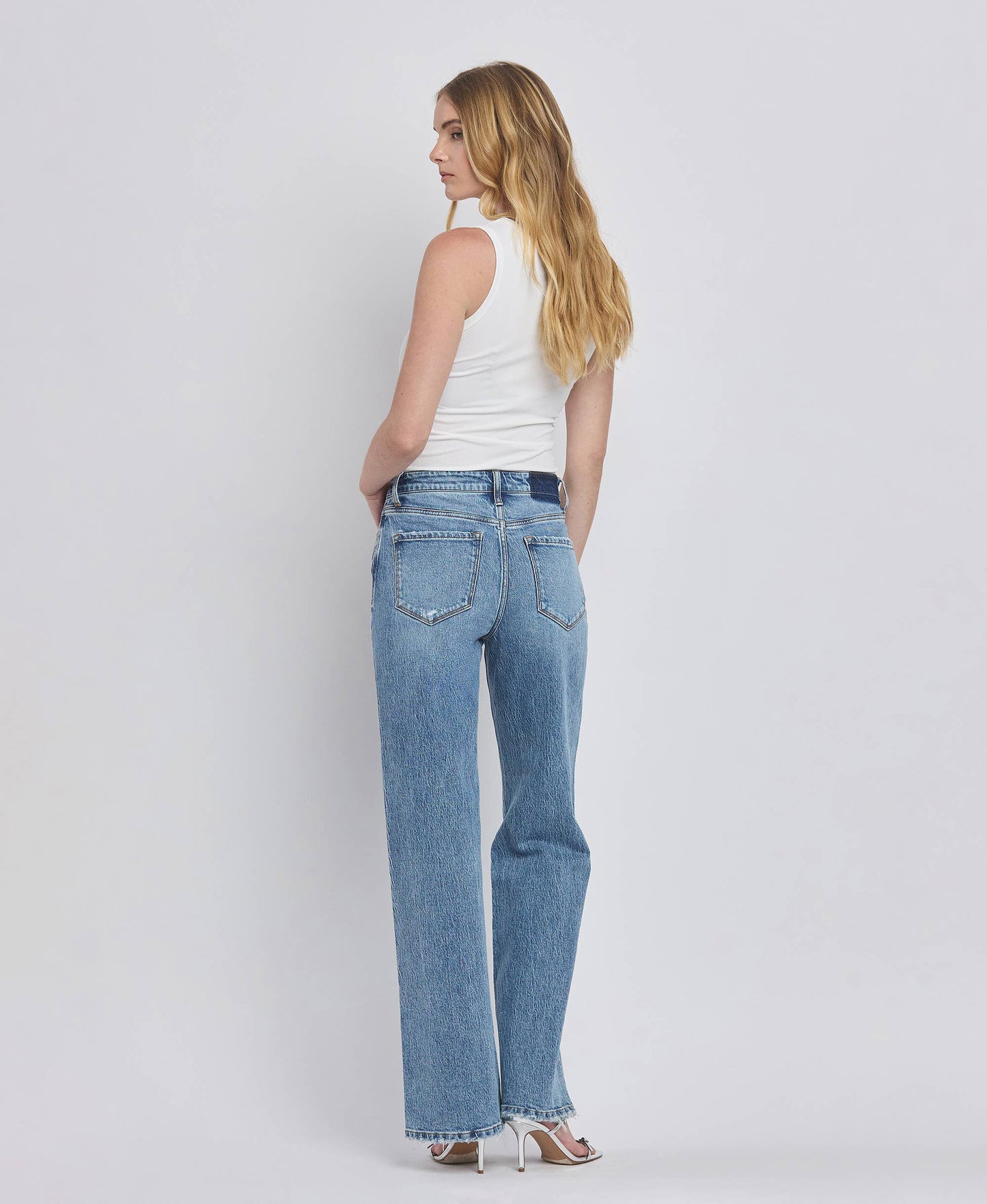 Vervet 90's Super High-Rise Wide Jeans 