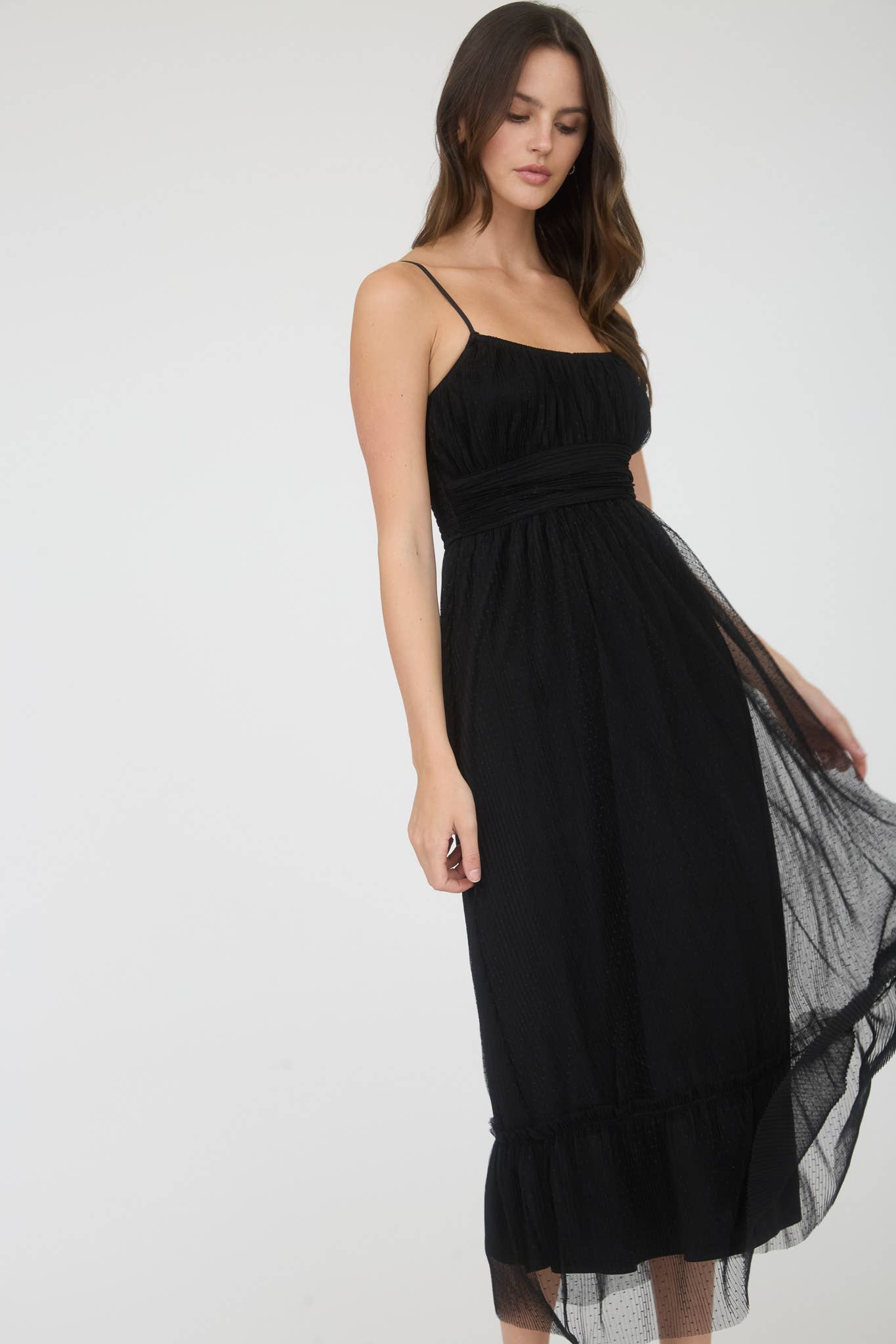POLKA DOT TULLE SPAGHETTI STRAP MIDI DRESS: BURGUNDY