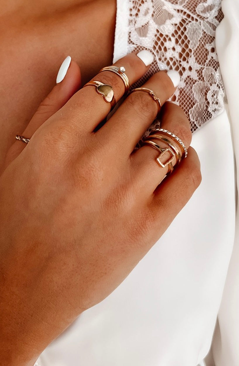 Boho Love 8 Ring Set