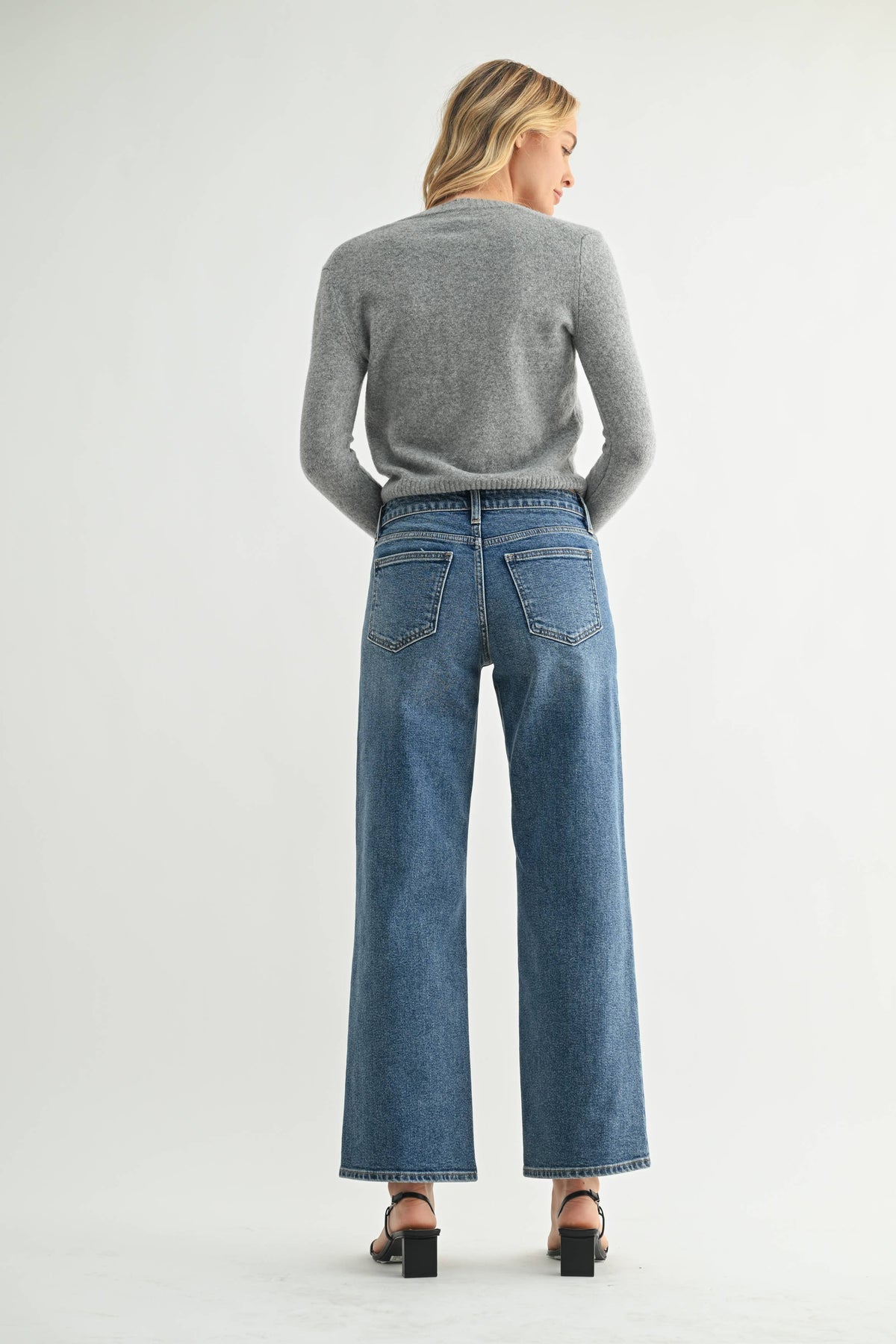 Mid Rise Full Length Wide Leg Jeans