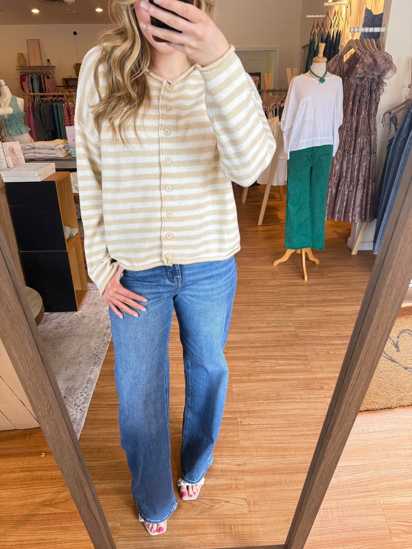Dreaming Cardigan