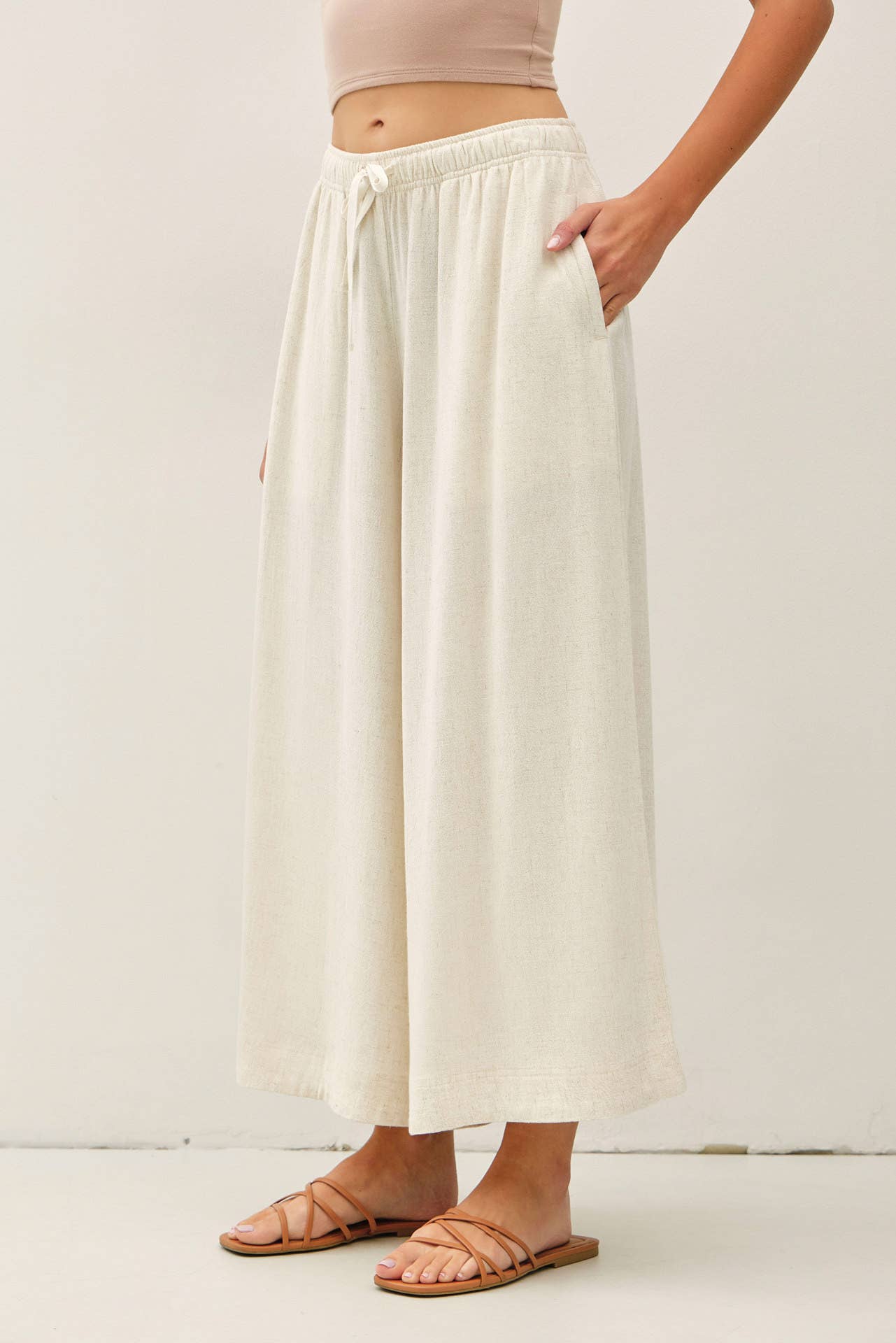 Linen Blend Cropped Pants