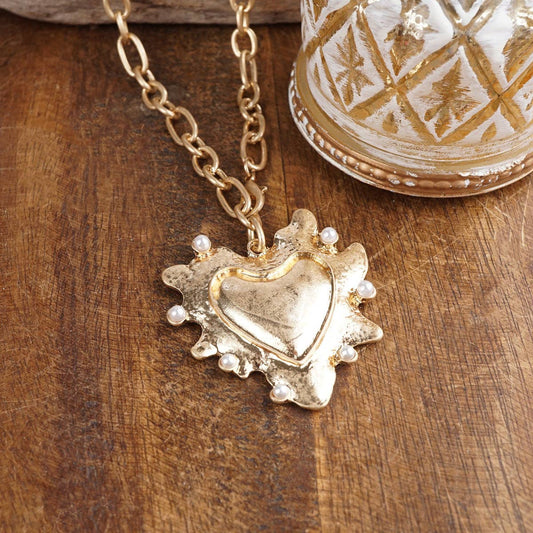 Heartbound Muse – Long Heart Necklace in Gold & Pearls: Spiky