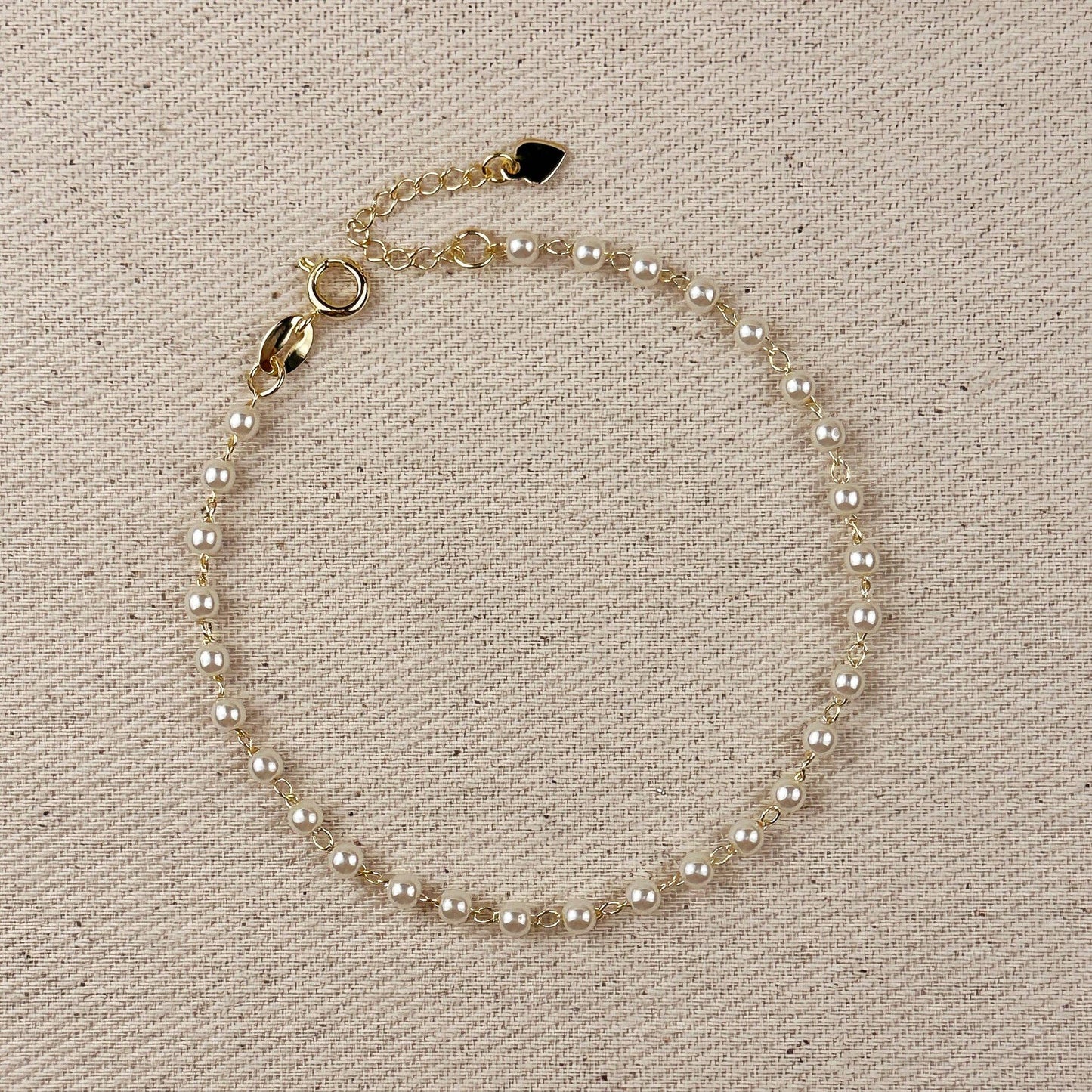 18k Gold Filled 3mm Pearl Bracelet: 7.25 inches