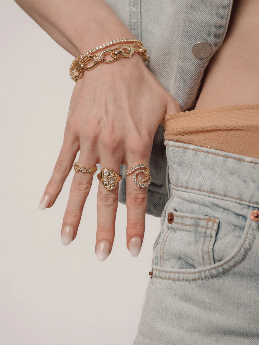 Kinsey Cordelia Swirl RIng