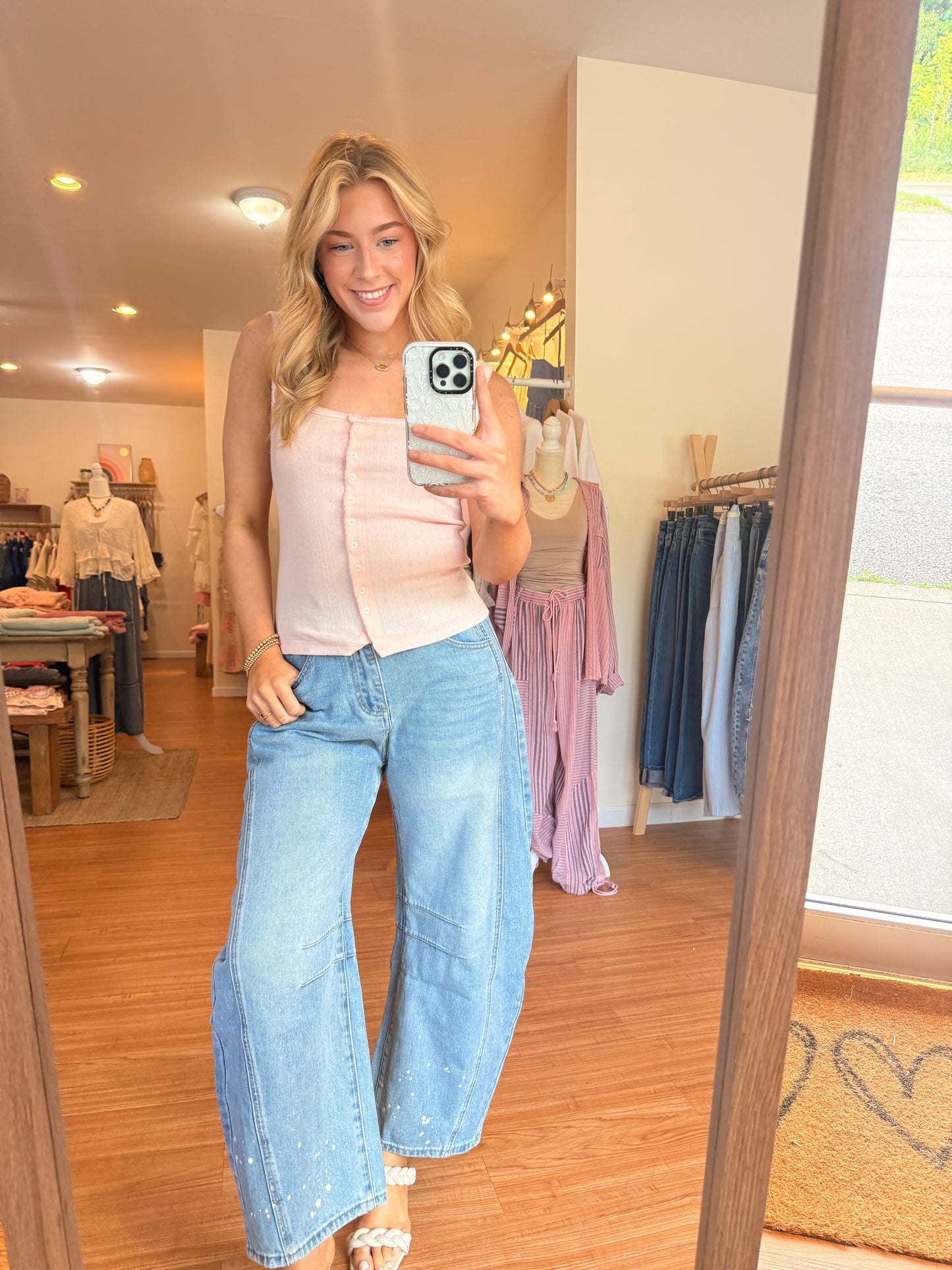 Sunfaded Barrel Jeans