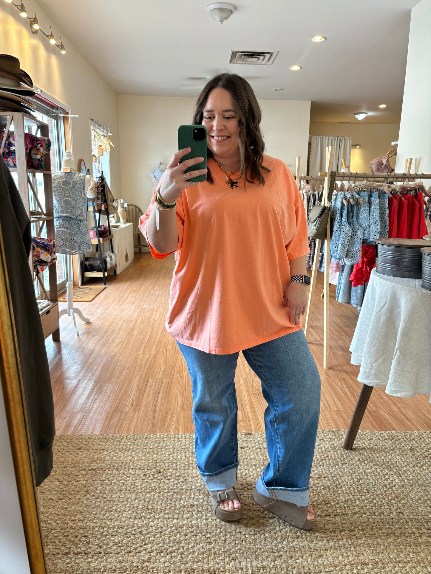 Lived In T-shirt (Regular & Plus Size)