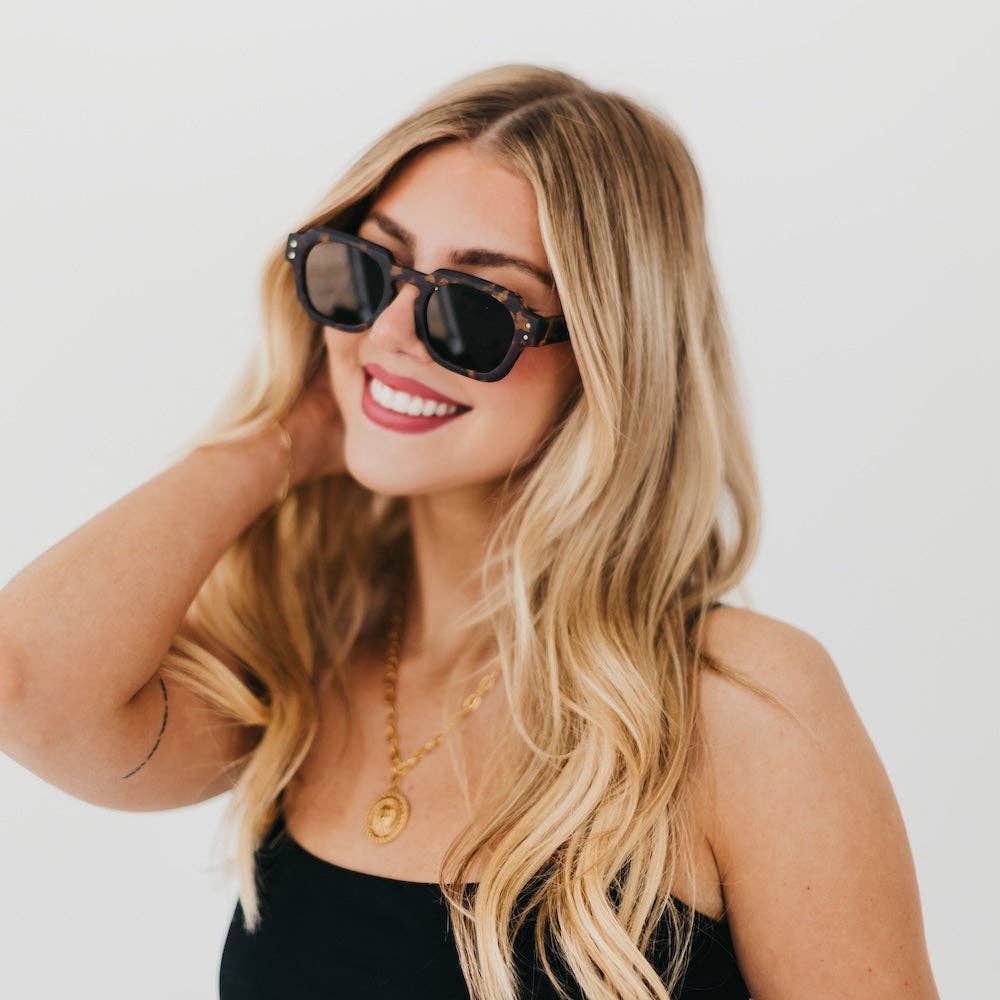 Blocky Square Retro Sunglasses: Tortoise