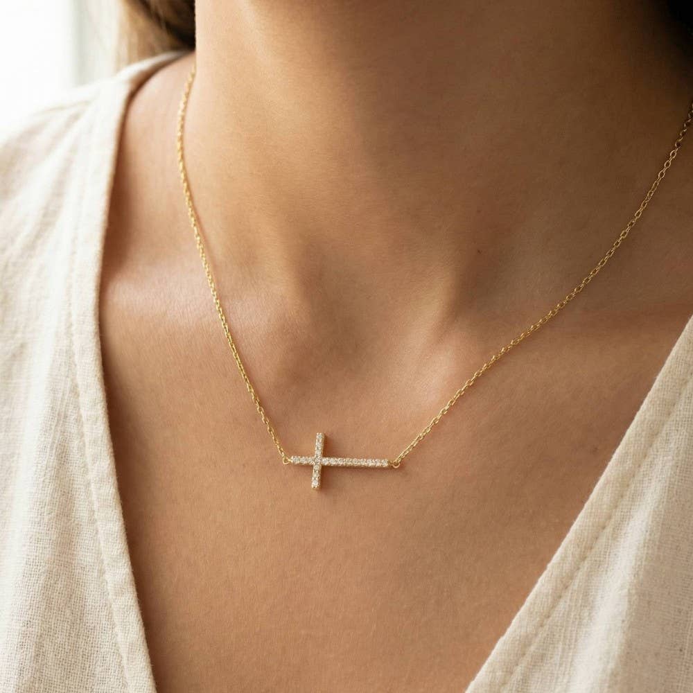 Cross Jewel Pendant Necklace: G