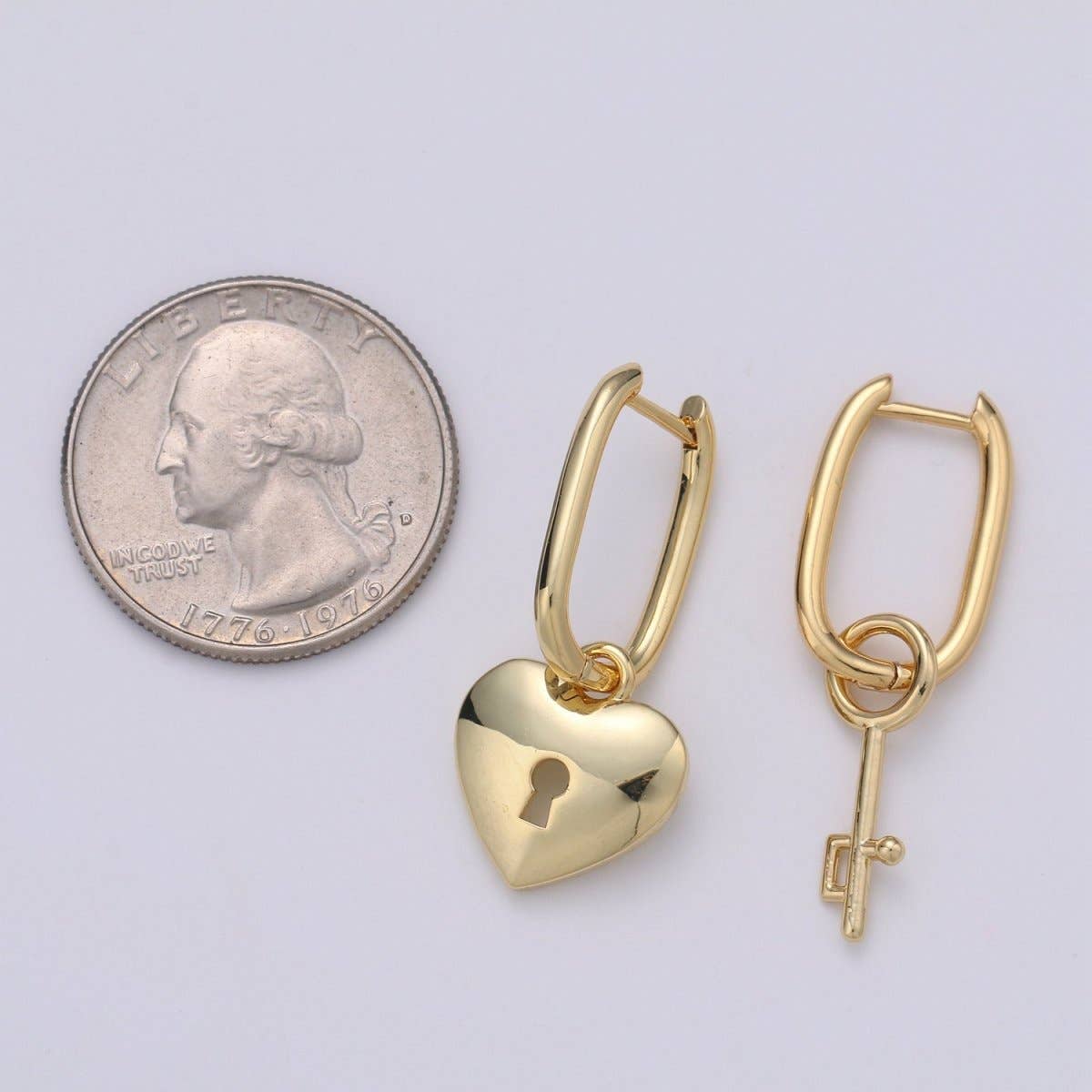 Lock gold earrings - Padlock hoop earrings - Huggie earrings - Padlock huggie hoops - Gold key hoops - key earrings Q-184