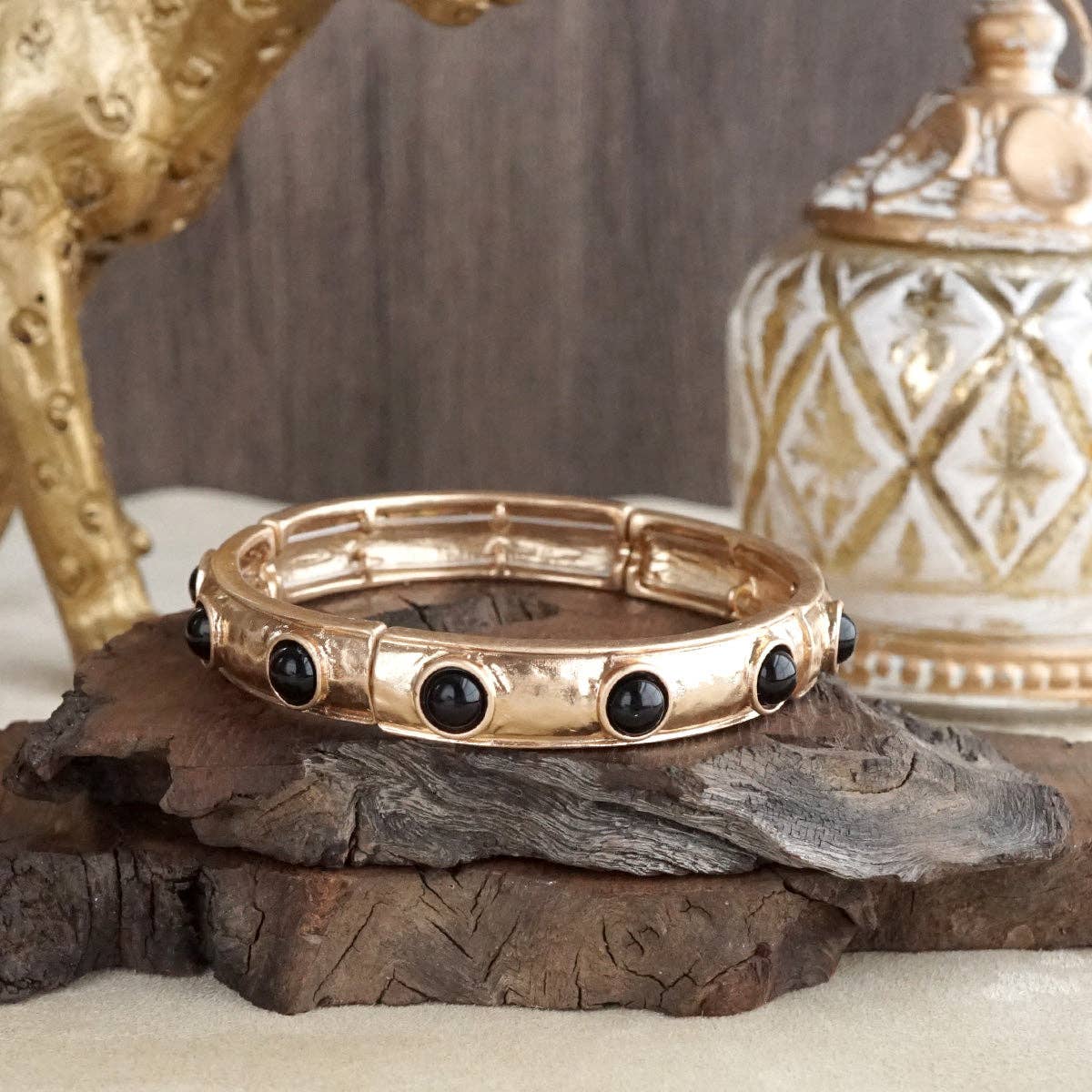Timeless Charm – Slim Cabochon Eternity Bangle: Pearl