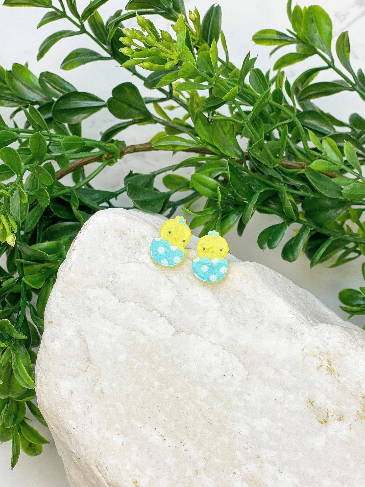 Acrylic Easter Chick Stud Earrings: Blue