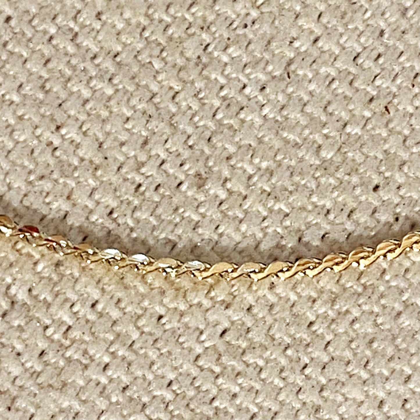 18k Gold Filled Dainty Chain Necklace: 16 inches